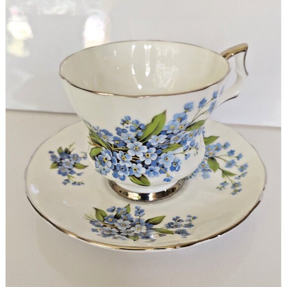 Royal Windsor England Bone China Cup & Saucer-Blue Forgrt Me Nots 1950's - Picture 3 of 13